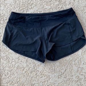Lululemon athletica speed shorts size 6